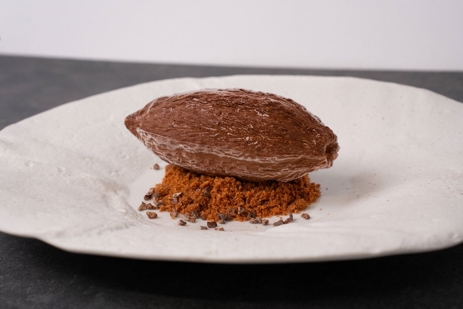 recipe image Chocoladesherbet met cacaonibs en sorbet van cacao