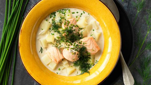 recipe image Krämig fisksoppa med potatis och senap